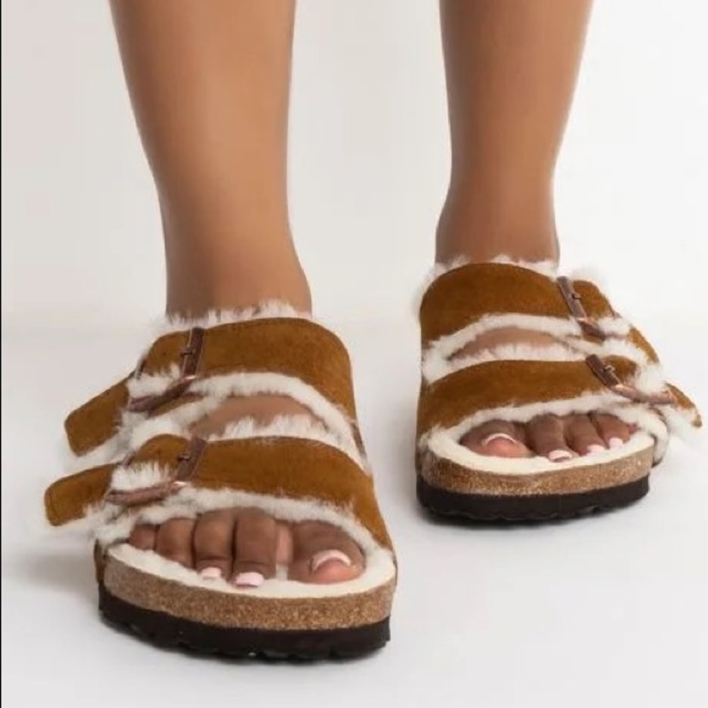 NWT Birkenstock Arizona Shearling Suede Leather Size 10 Mink Suede. - Picture 3 of 16